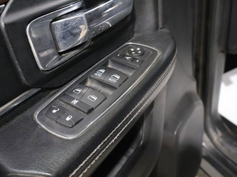 Used 2017 RAM 2500 Laramie w/ Sport Appearance Group image 14