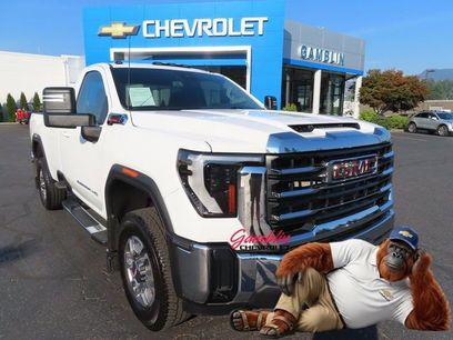 Certified 2024 GMC Sierra 3500 SLE w/ SLE Convenience Package