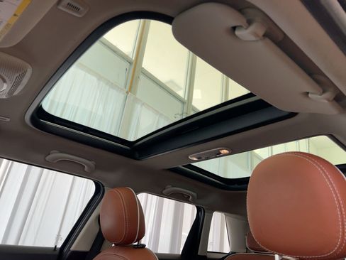 Used 2019 MINI Cooper S image 16