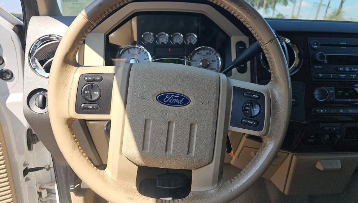 Used 2008 Ford F250 Lariat AWD/4WD image 12
