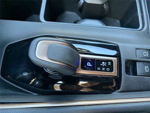 Used 2024 Toyota Grand Highlander AWD Hybrid image 25