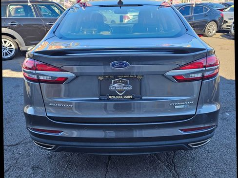 Used 2020 Ford Fusion Titanium image 37