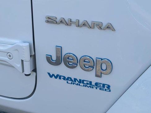 Certified 2022 Jeep Wrangler Unlimited Sahara image 13