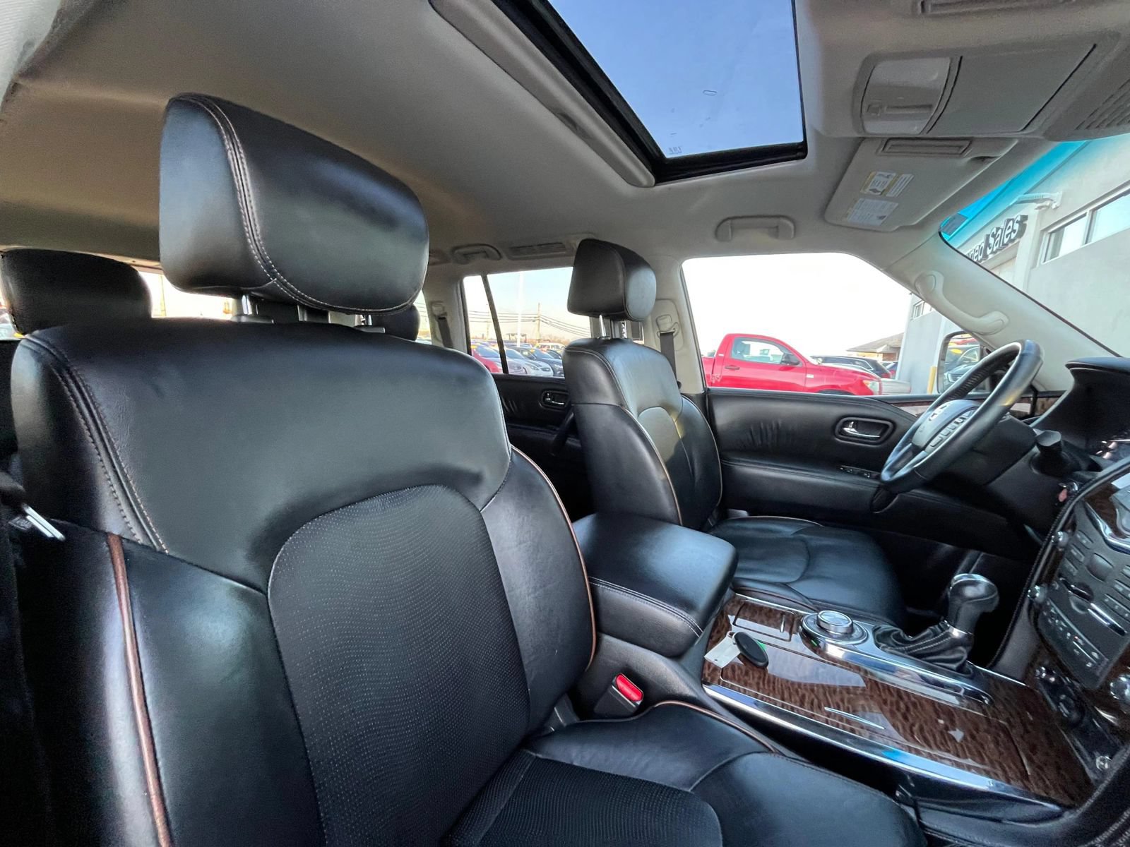 Used 2017 Nissan Armada Platinum AWD/4WD image 27