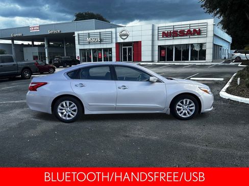 Used 2017 Nissan Altima 2.5 S w/ Power Driver Seat Package image 3