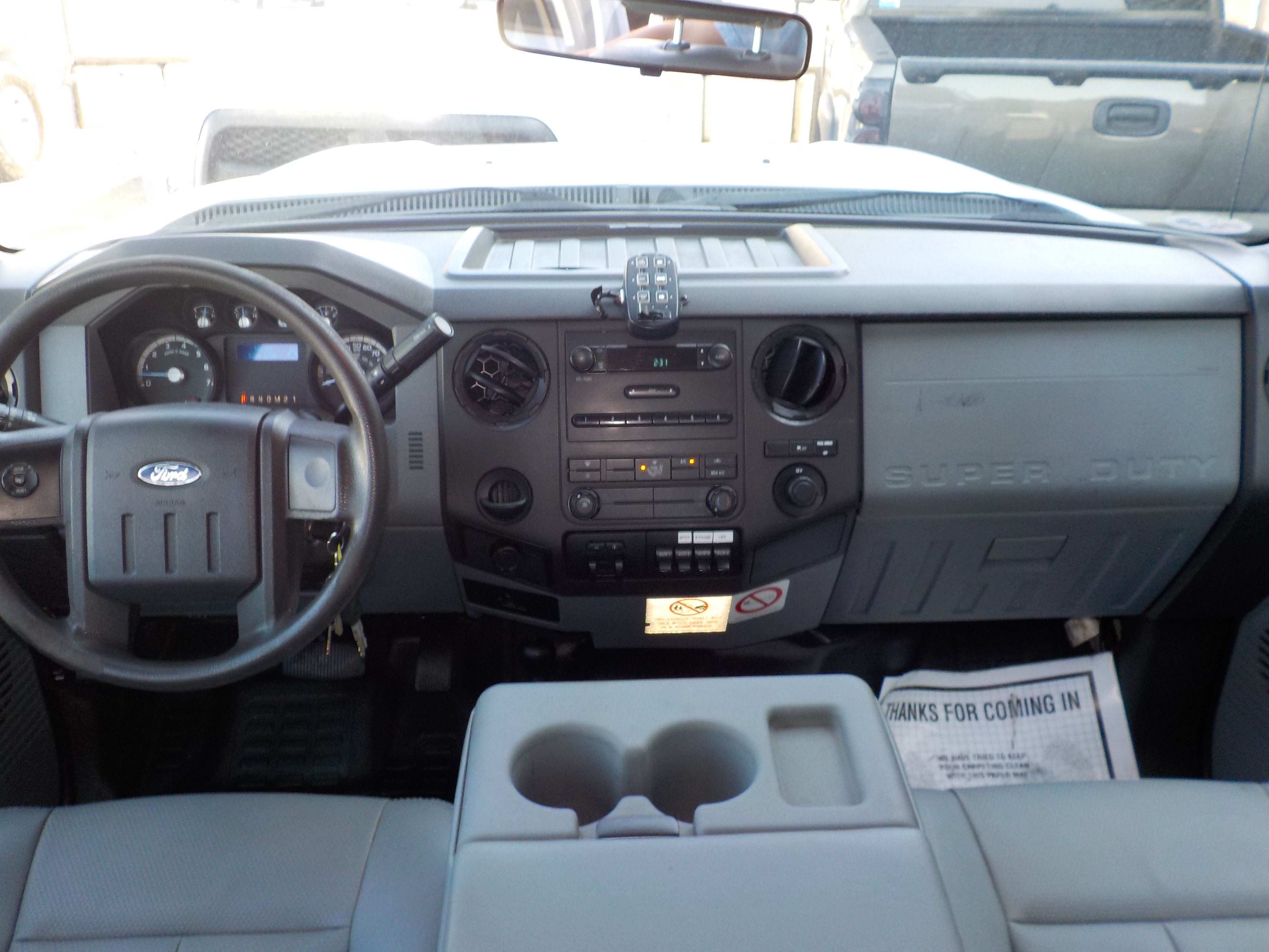 Used 2012 Ford F250 XL w/ Camper Pkg AWD/4WD image 19