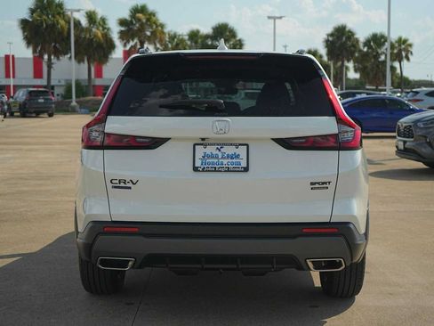 Used 2026 Honda CR-V Sport Touring image 5