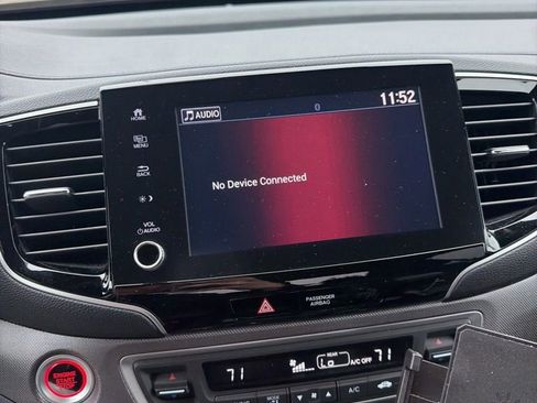 Used 2021 Honda Ridgeline Sport image 14