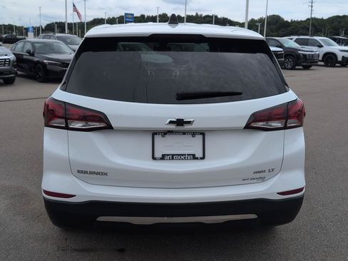 Used 2024 Chevrolet Equinox LT AWD/4WD image 8