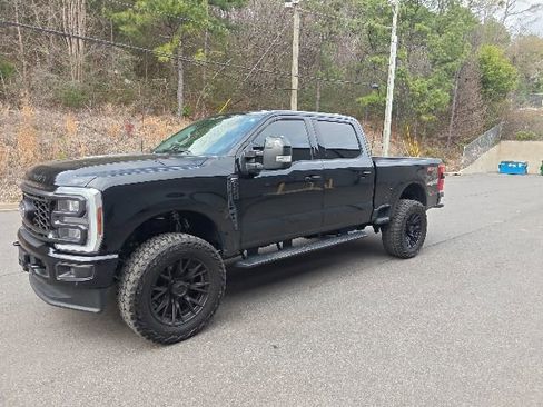 Used 2024 Ford F250 Lariat w/ Lariat Ultimate Package image 7