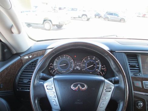 Used 2015 INFINITI QX80 4WD w/ Driver's Assistance Package image 33