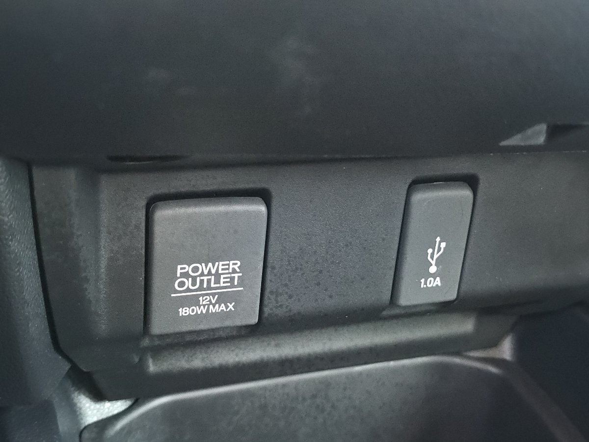 Used 2019 Honda Fit LX image 4