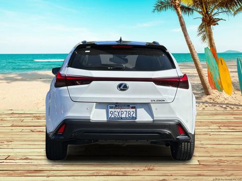 Used 2024 Lexus UX 250h F Sport FWD image 5