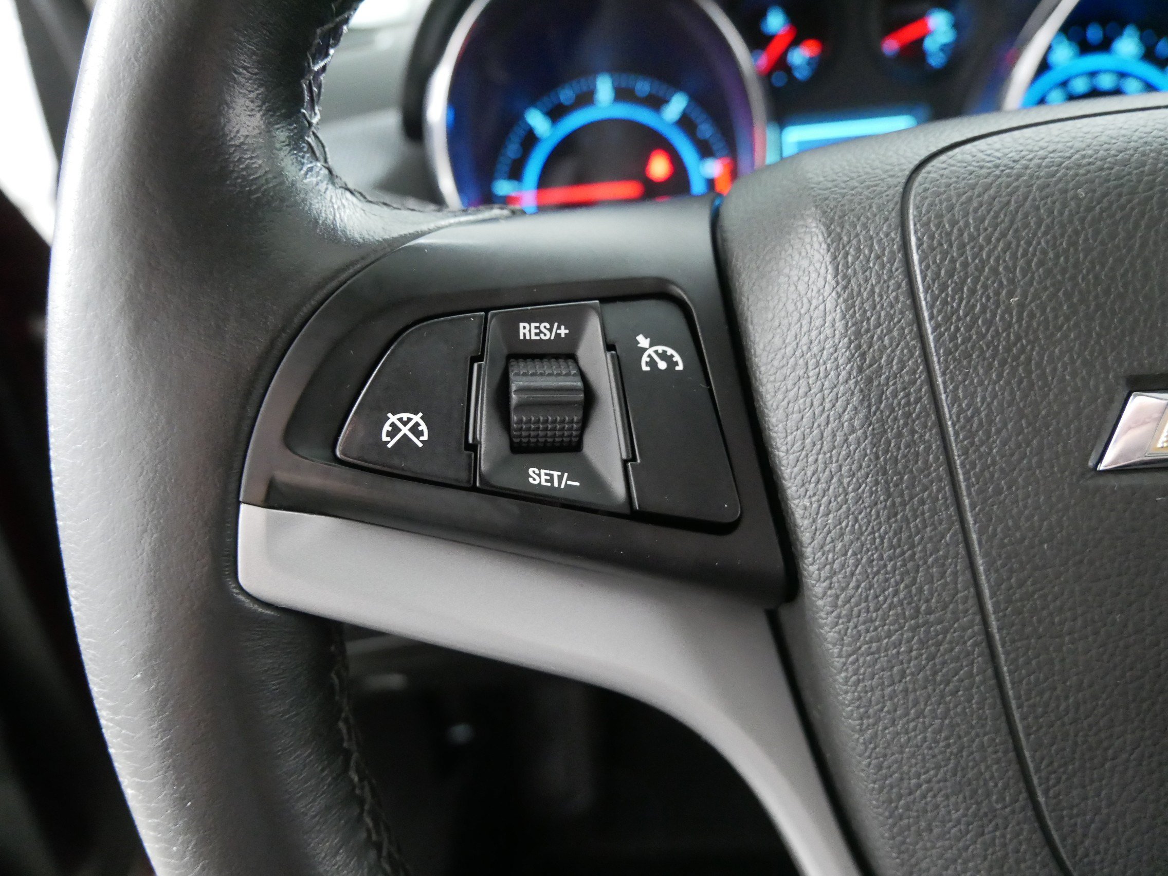 Used 2015 Chevrolet Cruze Diesel FWD image 27