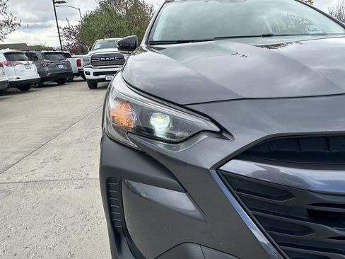 Used 2023 Subaru Outback Premium AWD/4WD image 33