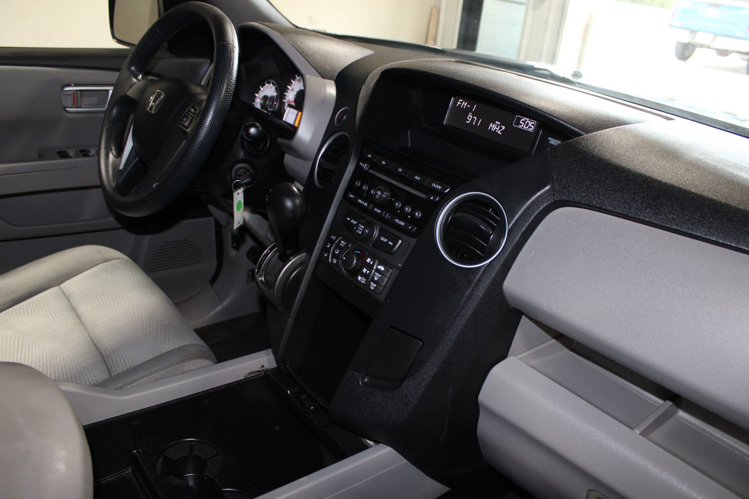 Used 2012 Honda Pilot LX image 25
