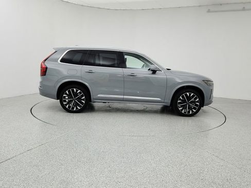 New 2026 Volvo XC90 B6 Plus w/ Protection Package Premier image 4