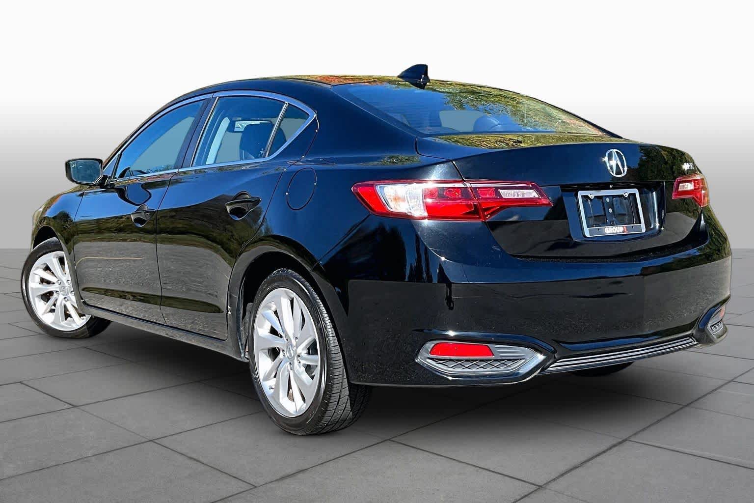 Used 2016 Acura ILX FWD image 12