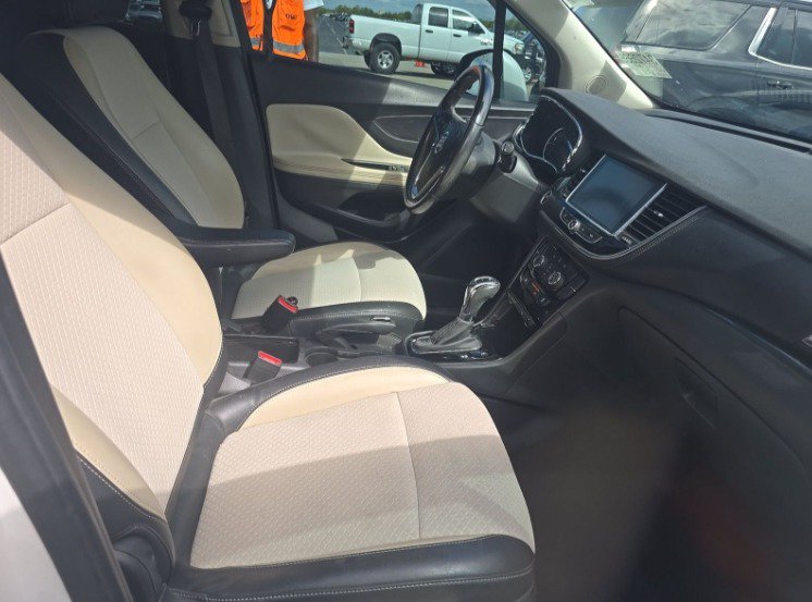 Used 2019 Buick Encore Preferred AWD/4WD image 8