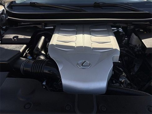 Used 2023 Lexus GX 460 Premium w/ Accessory Package image 36