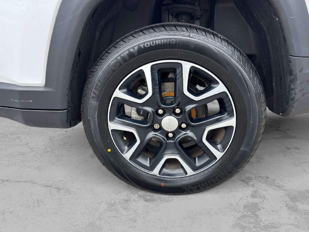 Used 2022 Jeep Compass Latitude w/ Convenience Group AWD/4WD image 9