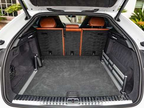 Used 2024 Lamborghini Urus S image 40