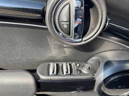 Used 2024 MINI Cooper S w/ Seaside Edition FWD image 14