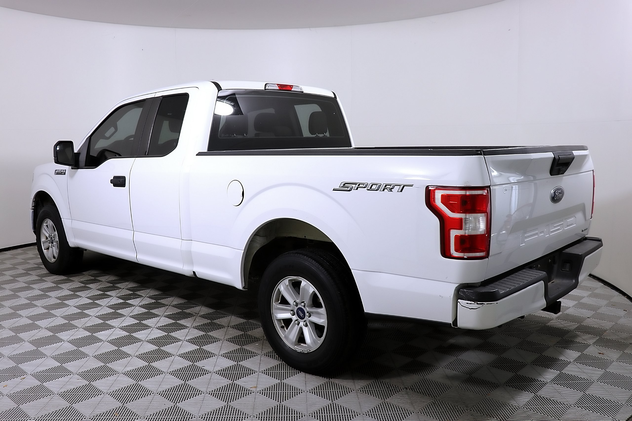 Used 2020 Ford F150 XL w/ Equipment Group 101A Mid RWD image 9