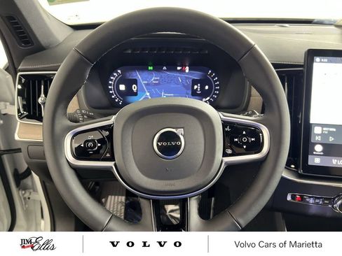 New 2026 Volvo XC90 B6 Plus w/ Protection Package Premier image 11