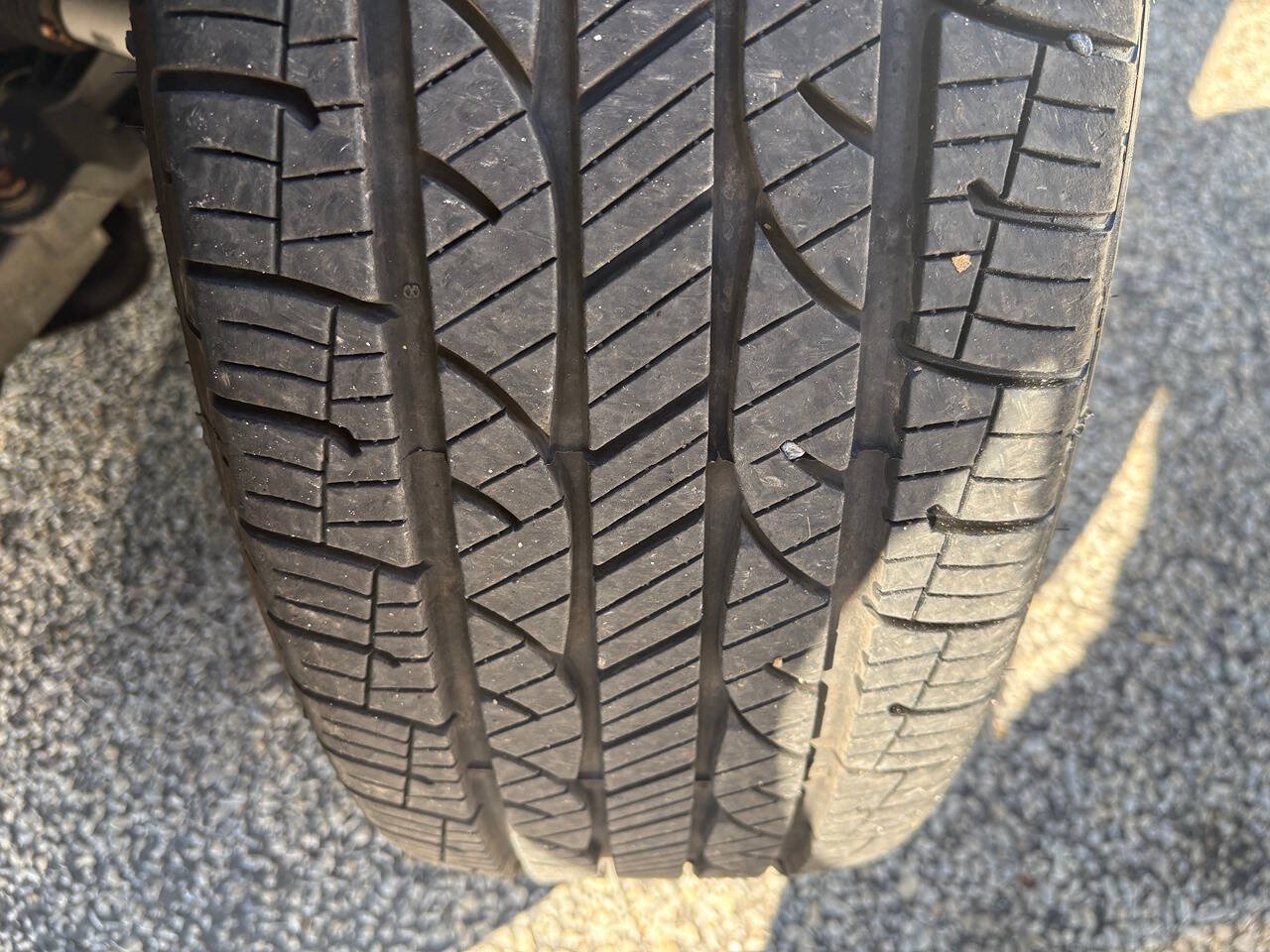 Used 2015 Jeep Cherokee Limited AWD/4WD image 8