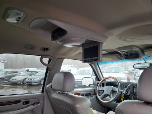 Used 2003 Cadillac Escalade AWD image 14