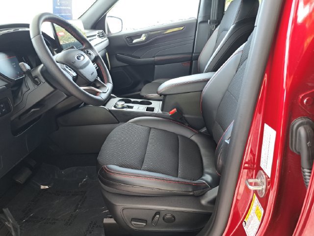 Used 2026 Ford Escape ST-Line w/ Tech Pack #1 AWD/4WD image 23