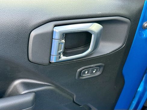 New 2026 Jeep Gladiator Sport image 20