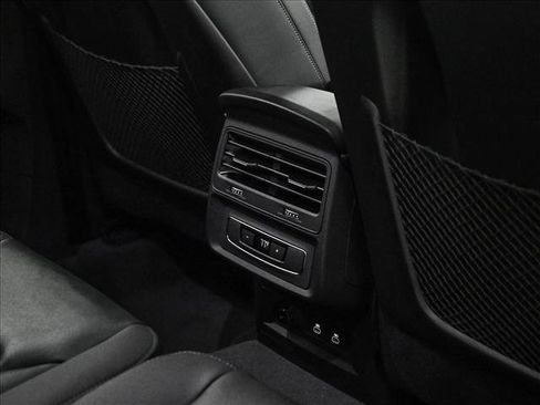 New 2026 Audi Q7 2.0T Premium image 18