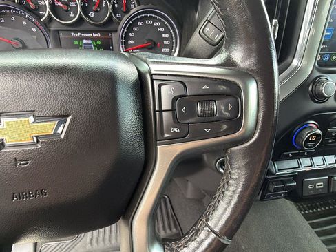 Certified 2021 Chevrolet Silverado 1500 LT w/ Bed Protection Package AWD/4WD image 25
