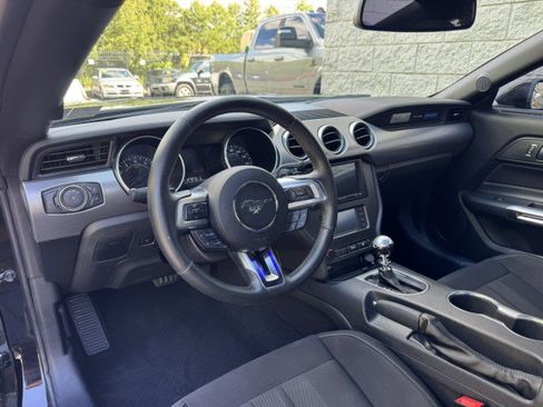Used 2019 Ford Mustang GT w/ Black Accent Package RWD image 6