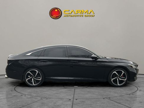 Used 2019 Honda Accord Sport image 9