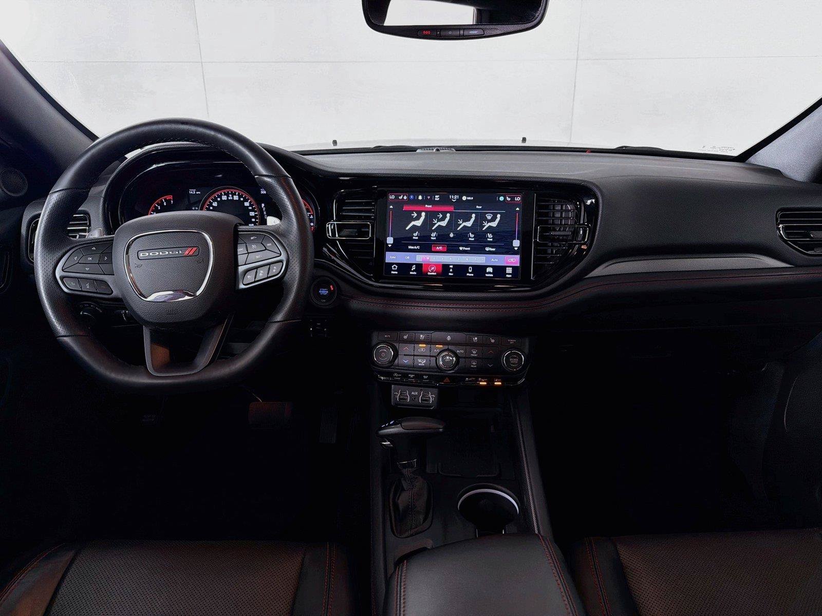 Used 2025 Dodge Durango GT AWD/4WD image 27