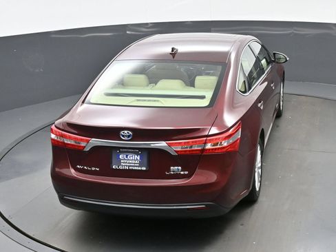 Used 2014 Toyota Avalon Limited w/ Technology Package FWD image 37