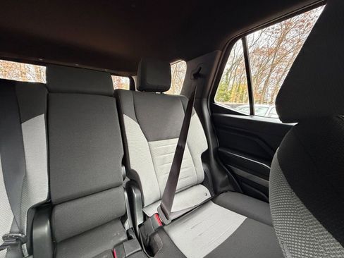 Used 2025 Toyota 4Runner TRD Off-Road image 37