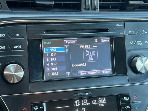Used 2015 Toyota Avalon XLE FWD image 19