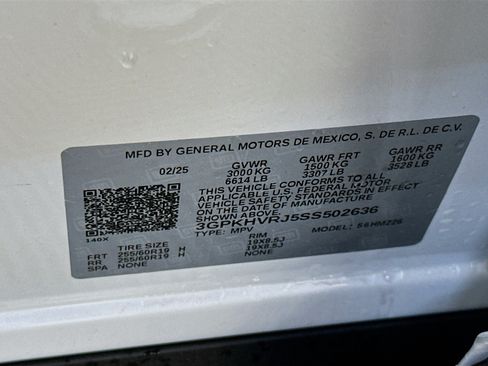 Used 2025 Honda Prologue EX image 12