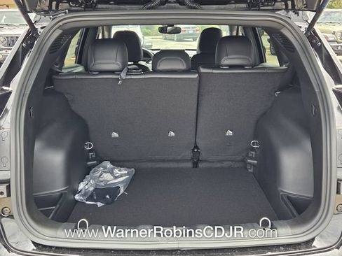 New 2026 Jeep Compass Latitude AWD/4WD image 12
