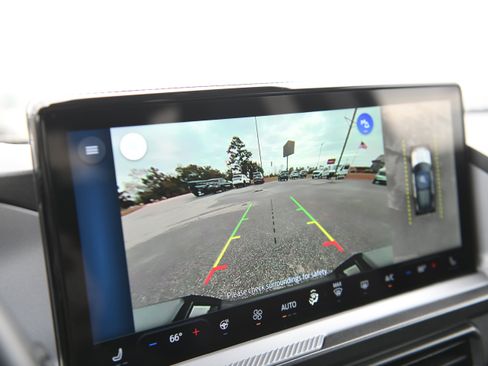 Used 2025 Ford Bronco Sport Badlands image 24