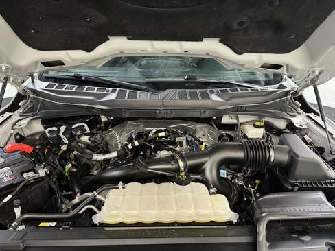 Used 2024 Ford F150 XLT image 11