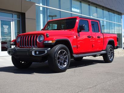 Used 2022 Jeep Gladiator Overland w/ Popular Equipment Package