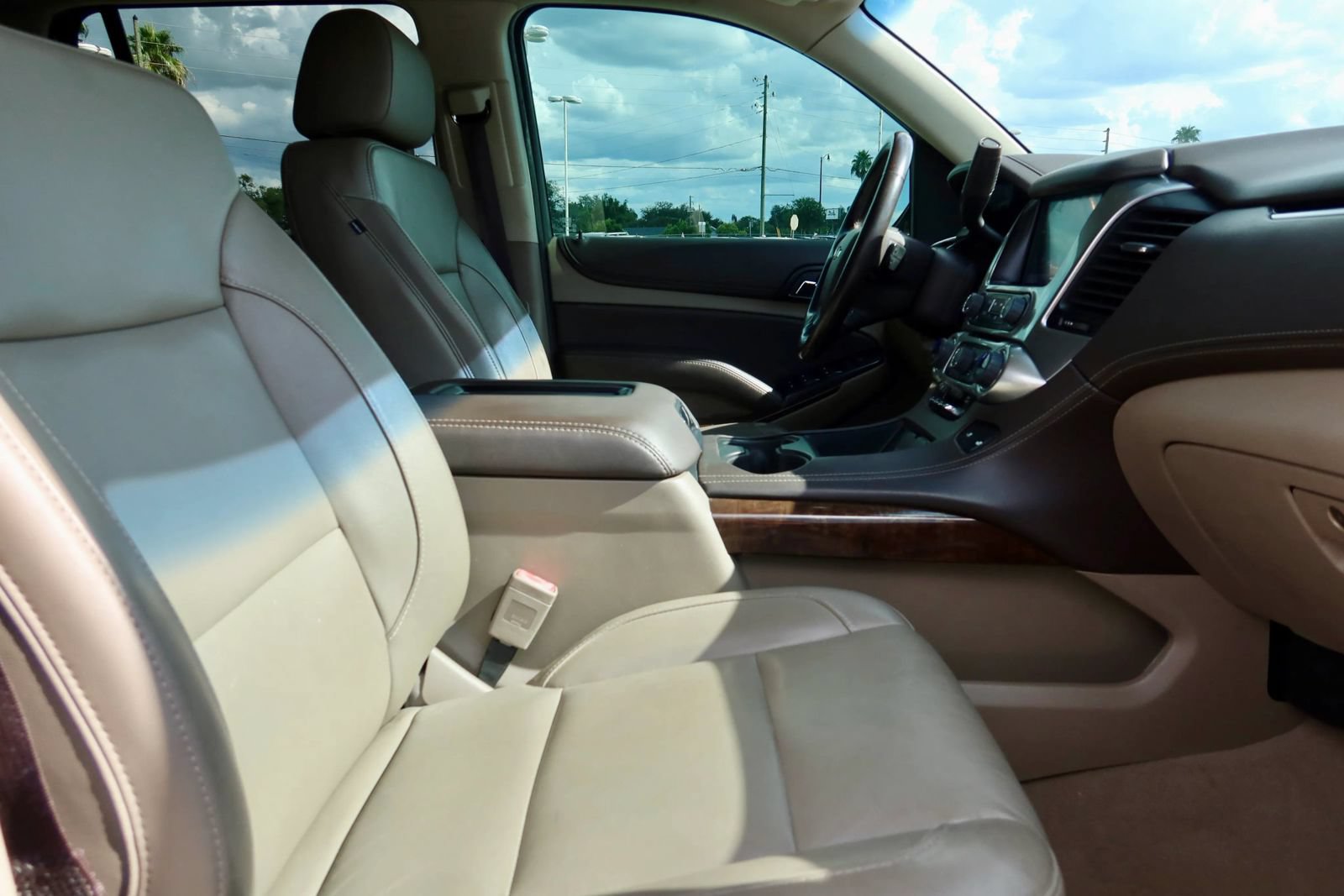 Used 2019 Chevrolet Tahoe LT AWD/4WD image 17