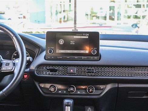 Used 2023 Honda HR-V Sport image 19