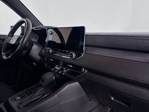 Used 2023 Chevrolet Colorado W/T image 29