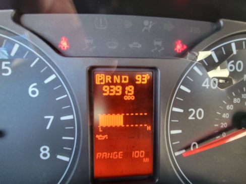 Used 2015 Nissan NV 2500 SV w/ Side & Curtain Airbag Package image 23